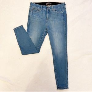 Torrid Bombshell Skinny Jean
